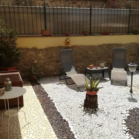Casa Vacanze Michelangelo بيت للعطل أريتسو