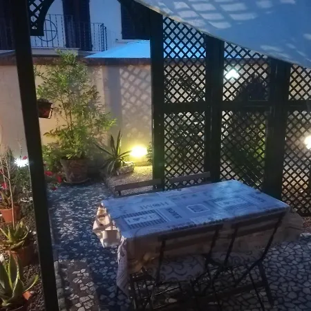 بيت للعطل Casa Vacanze Michelangelo